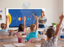 Projecteurs<Epson EB-1485Fi Projector