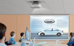Projecteurs<Epson EB-PU1008W Projector